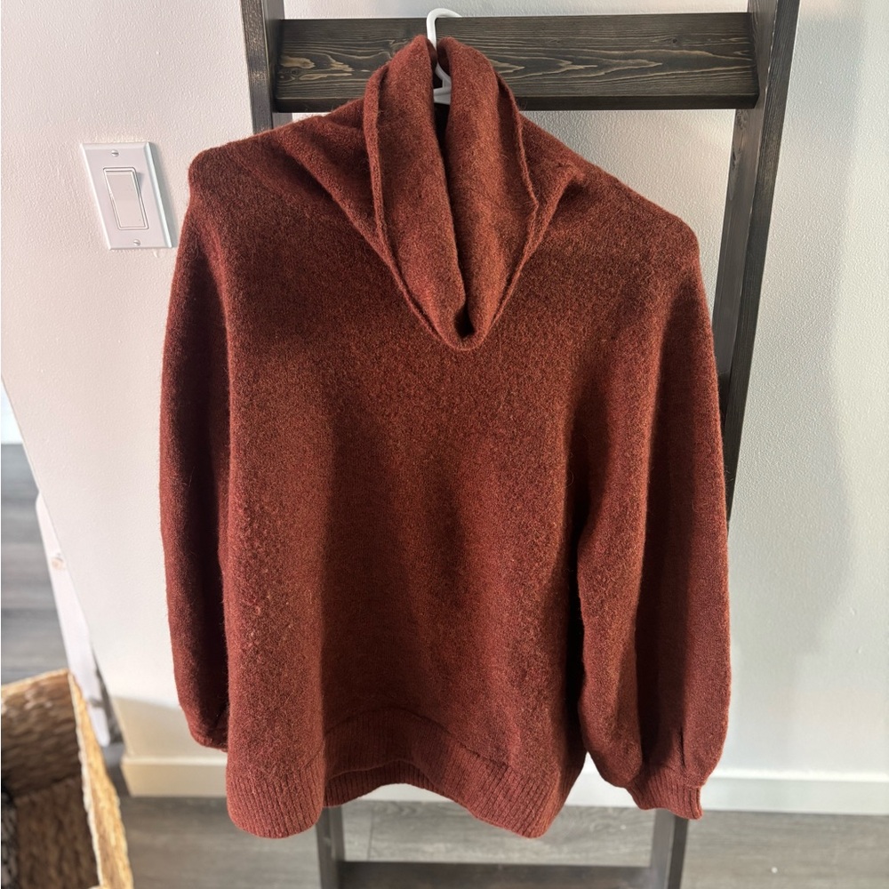 The Group by Babaton Sweater